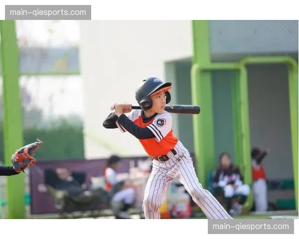 MLB在中国走一条属于自己的路：让棒球从这片土地出发，在校园里生根，在家庭中生长